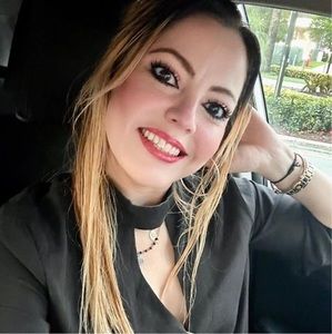 Meet your Posher, Karla